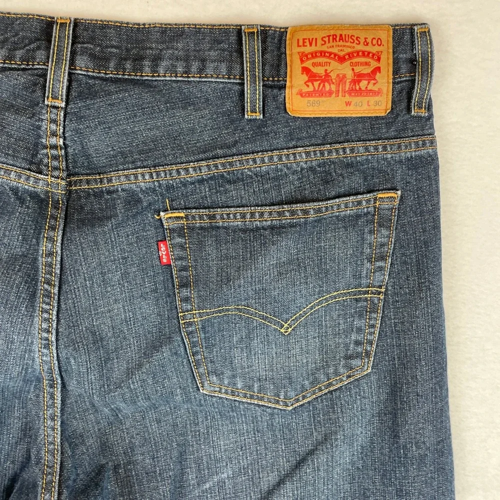 Levis preowned jeans